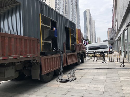 河西柴油发电机空气滤清器在不同季节的更换周期是否有差异？